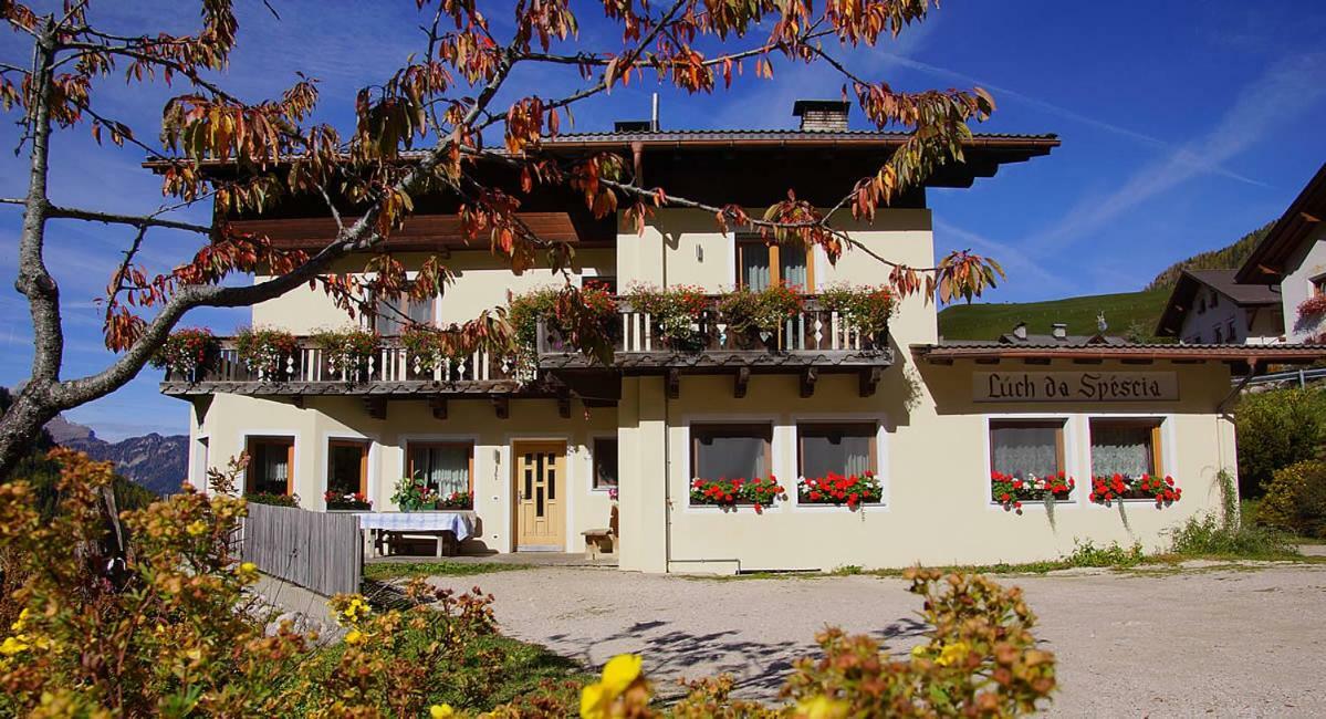 Vila Luech Da Spescia La Valle Exteriér fotografie